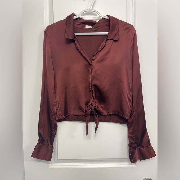 Wilfred tie-front satin blouse in US XS - Picture 1 of 15